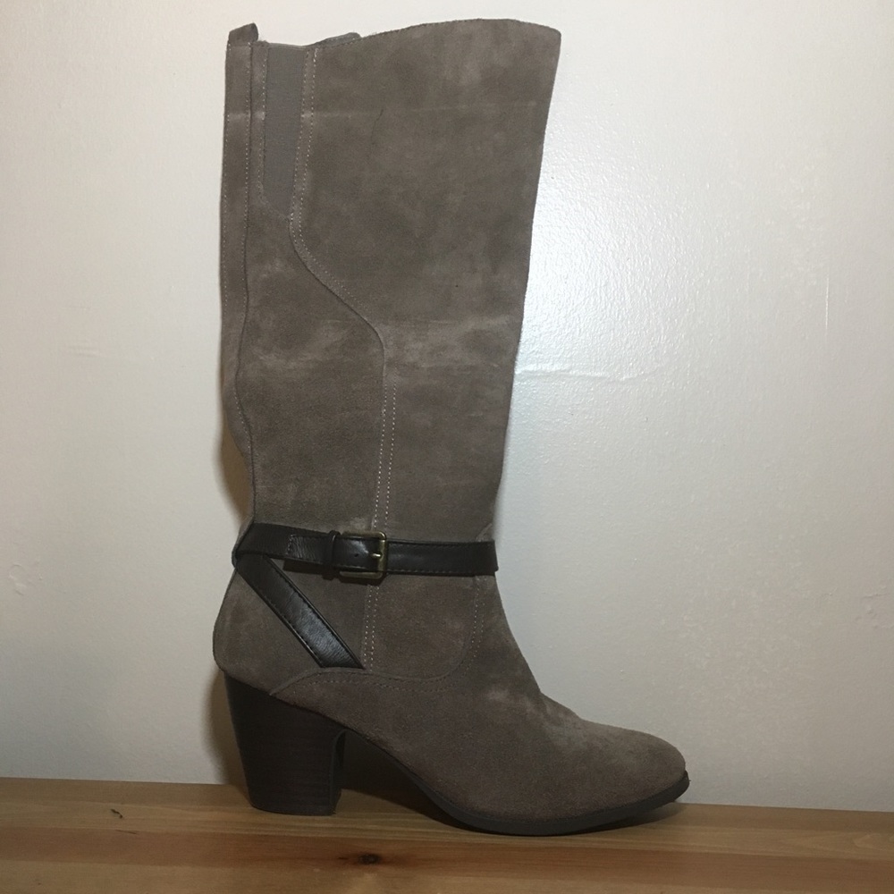NEVER WORN Crown Vintage Azteca knee high boots